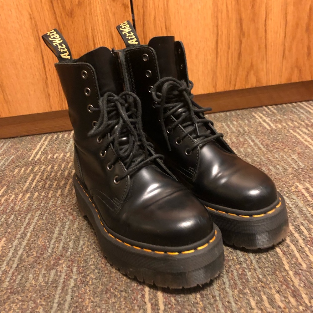 Jadon Dr Martens